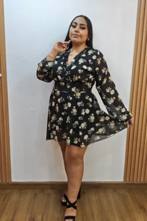 VESTIDO CON SHORT FLOREADO MANGA CAMPANA